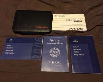 2006 Toyota Prius Owner's Manual Set 2006 Toyota Prius Owner's Manual Set