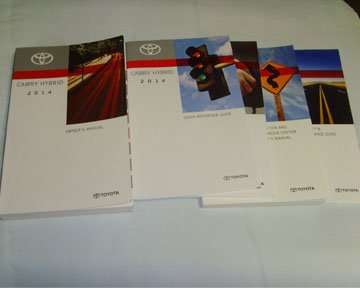 2014 Toyota Camry Hybrid Owner's Manual Set 2014 Toyota Camry Hybrid Owner's Manual Set