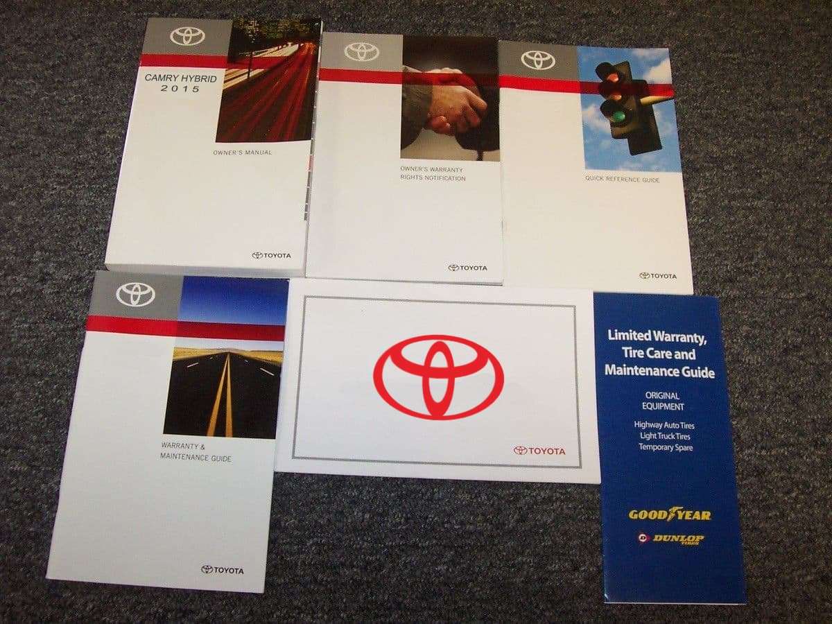 2015 Toyota Camry Hybrid Owner's Manual Set 2015 Toyota Camry Hybrid Owner's Manual Set